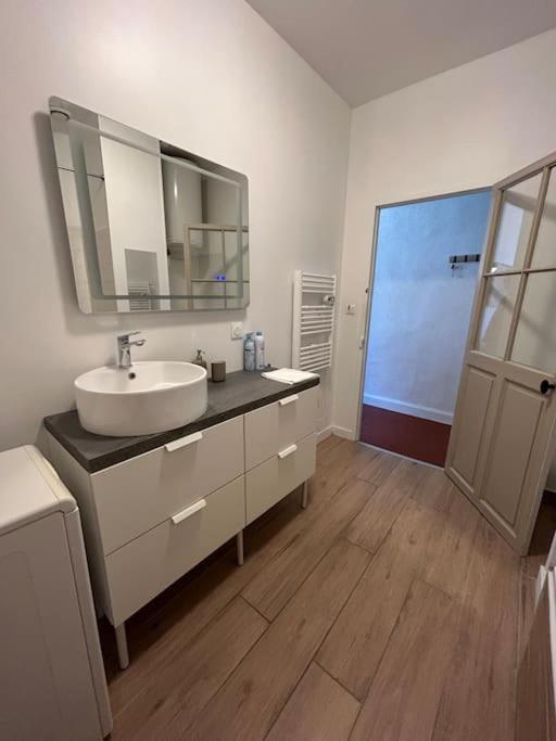 Le For'Home Arles Bagian luar foto