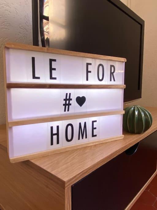 Le For'Home Arles Bagian luar foto